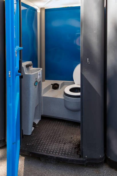 Best Portable restroom trailer rental  in Wood River, NE